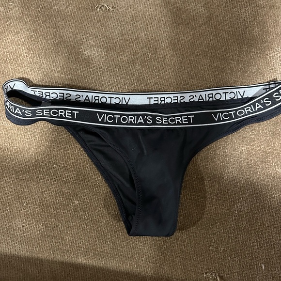Victoria secret bikini bottoms - Picture 1 of 2